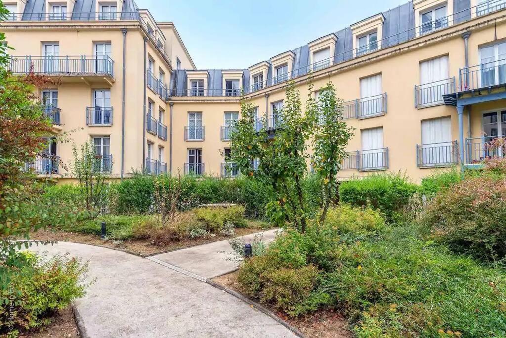 Milly Apartment Next To Disneyland Bmyguest Chessy  Exteriör bild